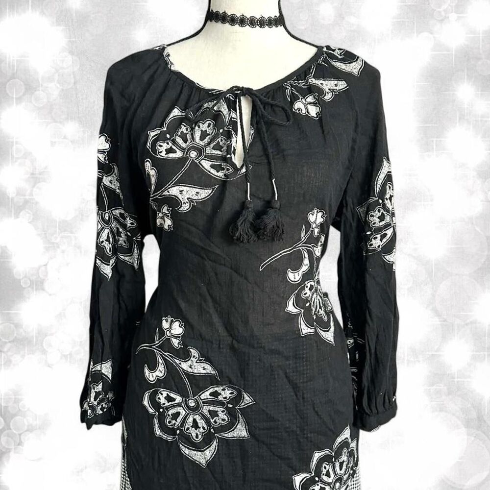 Merona Chic Floral Gothic Boho Style Tie Front Long Sleeve Top